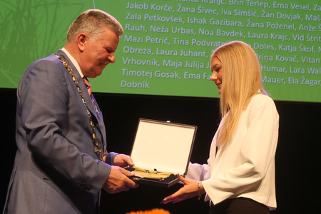 ZLATA PETICA 107 FOTO LJUBO VUKELIČ